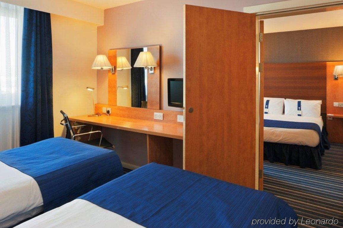 Holiday Inn Express Nuneaton By Ihg Habitación foto